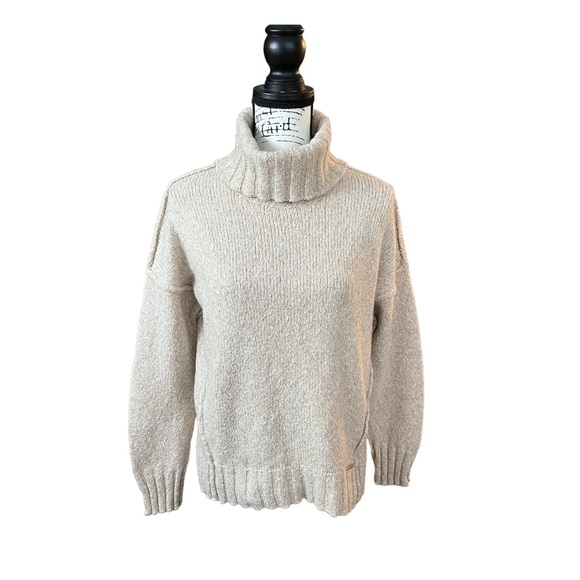 Michael Kors Sweaters - Michael Kors Knitted Sweater